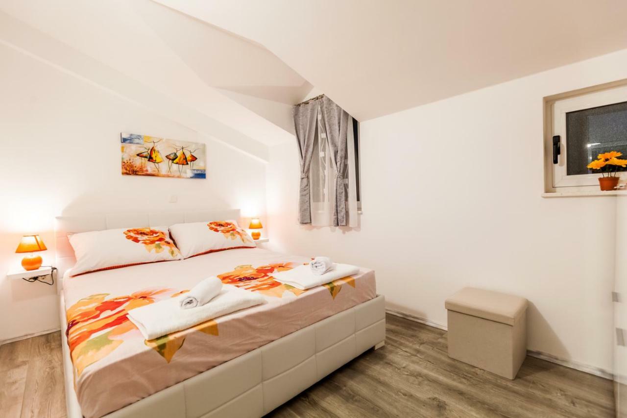 Apartments Mb Kastela Ngoại thất bức ảnh