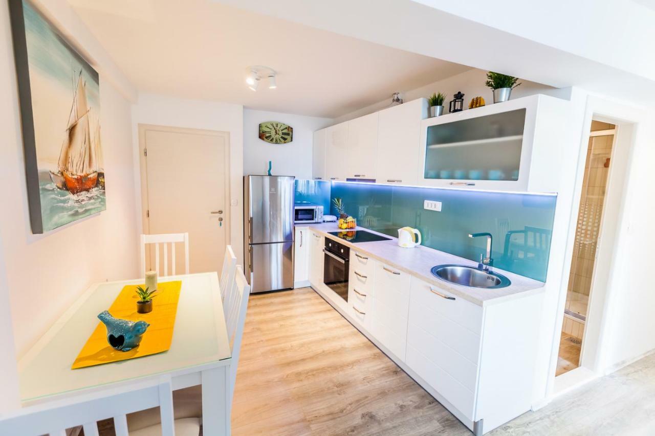 Apartments Mb Kastela Ngoại thất bức ảnh